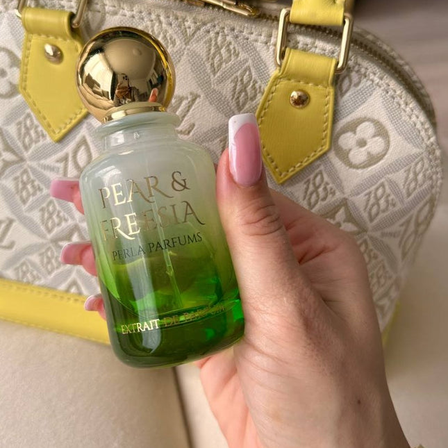 Pear & Freesia